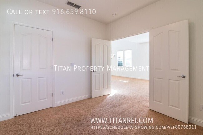 Building Photo - 11737 Brook Valley Way