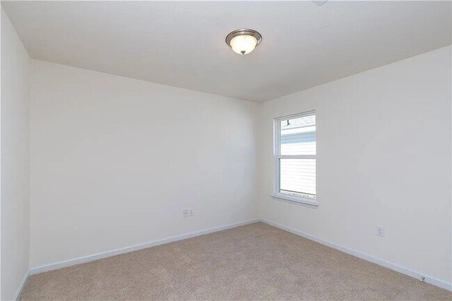 Building Photo - 2512 Thornbury Lp