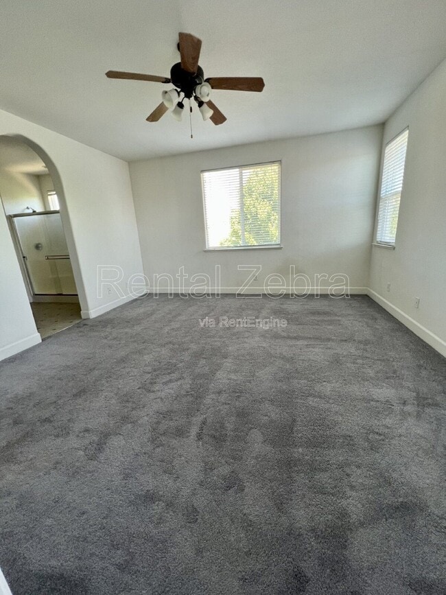 Building Photo - 459 Jacobs Dr