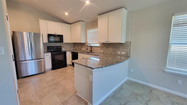 Building Photo - 149 Red Sun Dr