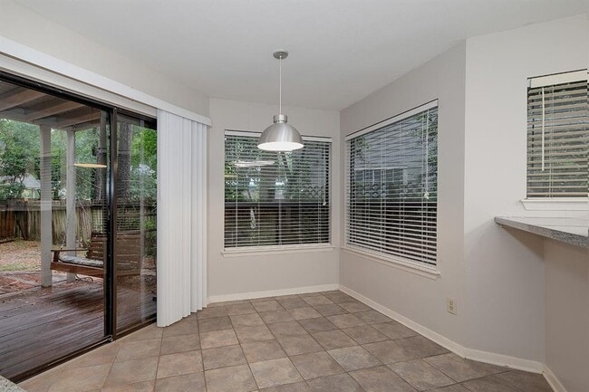 Building Photo - 8 Gannet Hollow Pl