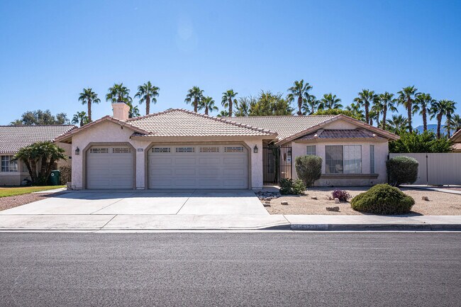 Primary Photo - 81329 Avenida Coyote