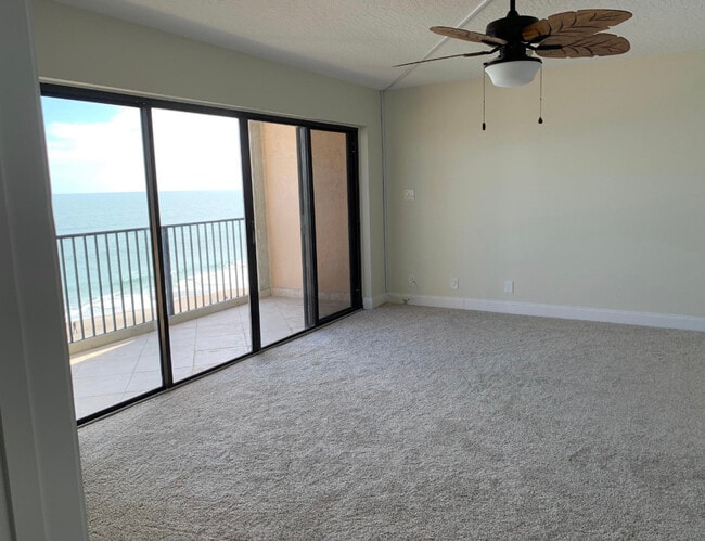 Building Photo - 995 N Highway A1A