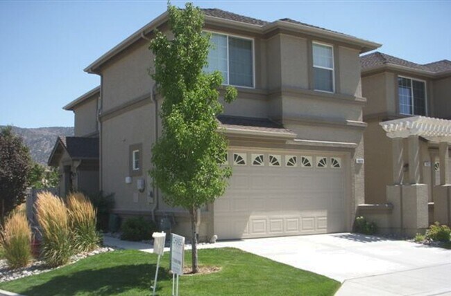 Primary Photo - Large Master Suite - Tankless Water Heater...