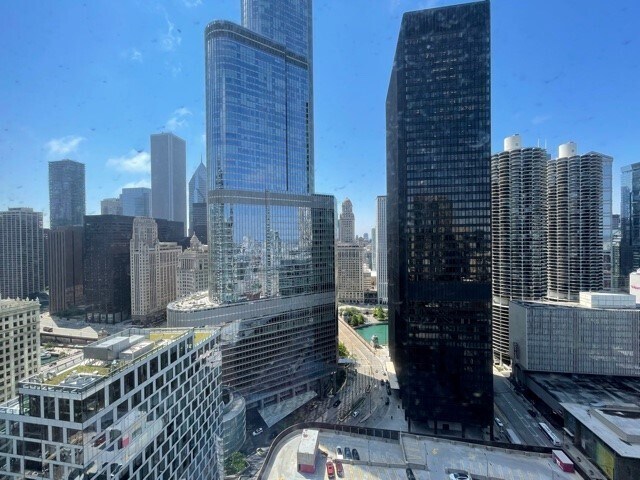 Building Photo - 440 N Wabash Ave