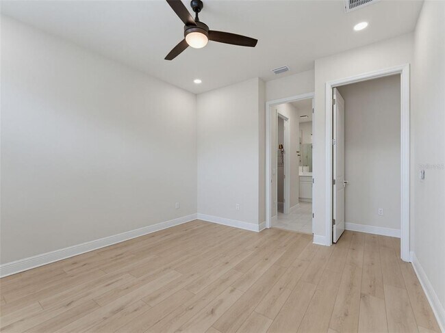 Building Photo - 2525 Mario Wy