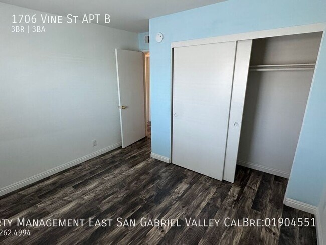 Building Photo - 1706 Vine St