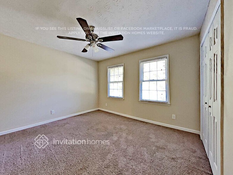 Building Photo - 131 Bentridge Ct