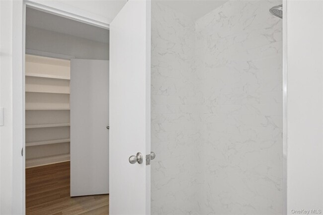 Building Photo - 70 Pheasant Run