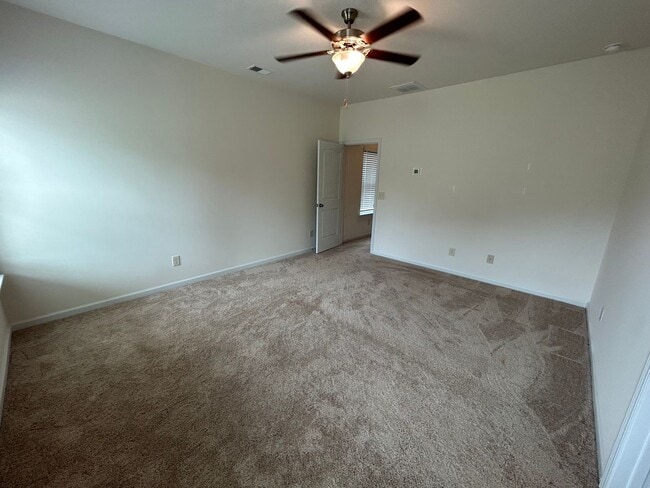 Building Photo - Newly Built 4/2.5 House in North Rome- $1,995