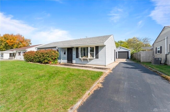 Building Photo - 1630 Falke Dr