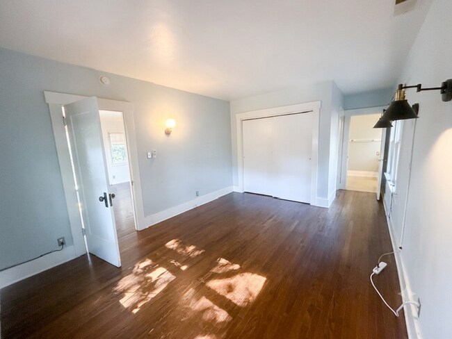 Building Photo - 1278 N Hudson Ave