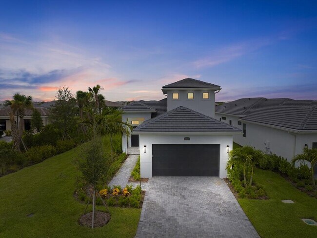 Primary Photo - 12442 SW Lunata Way