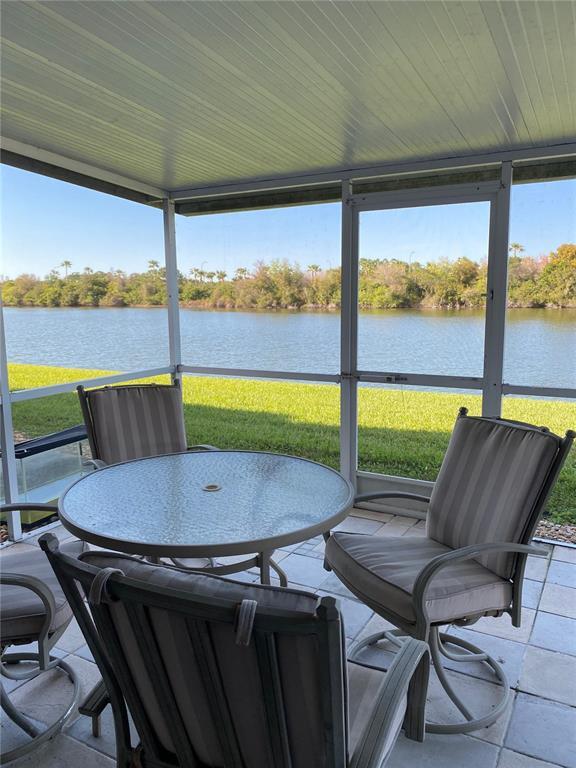 Building Photo - 427 Kensington Lake Cir