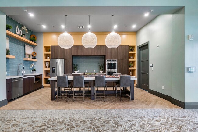 Building Photo - 16074 Whippoorwill Cir