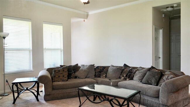Building Photo - 5206 Southern Orchard Ln