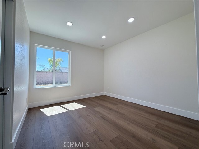 Building Photo - 12650 Cypress Ave