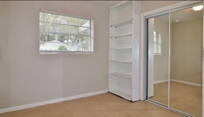 Building Photo - 5450 Juno Dr