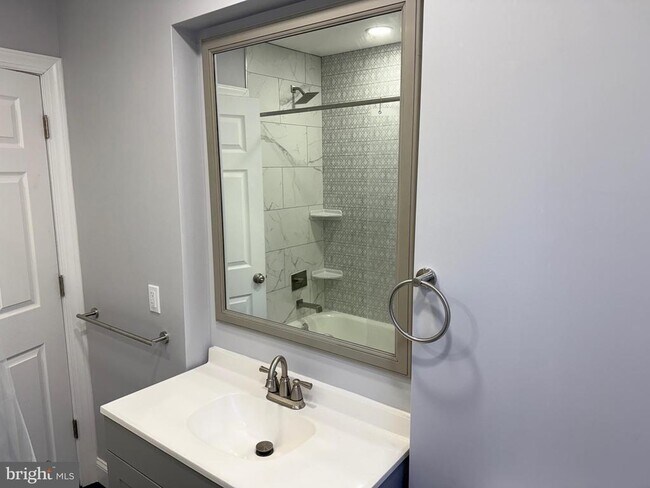 Building Photo - 109 Paoli Pike