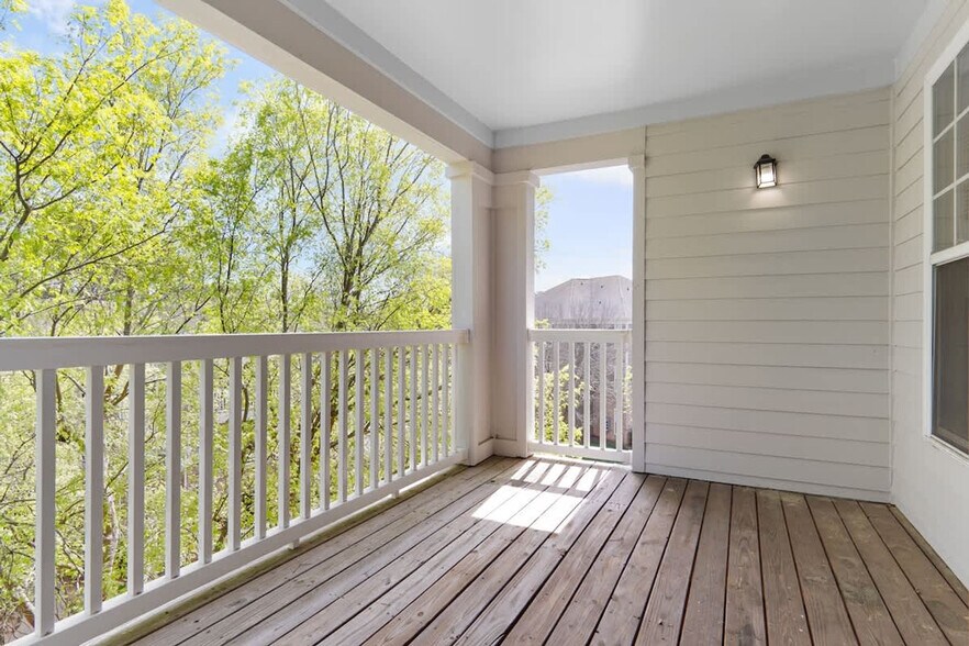 Building Photo - 7038 Almaden Way
