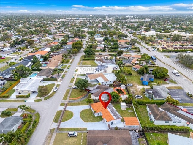 Building Photo - 1230 SW 86th Ct