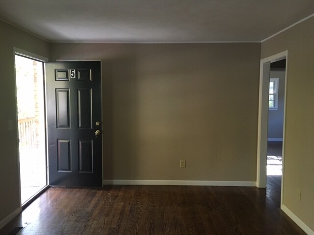 Primary Photo - 3614 N Roan St