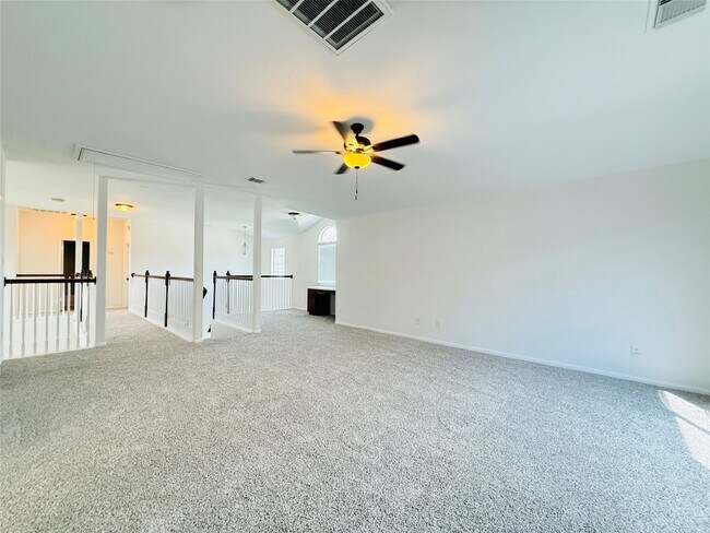 Building Photo - 518 Saffron Ct