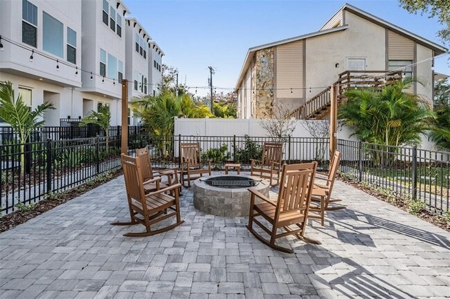 Building Photo - 6605 N Nebraska Ave