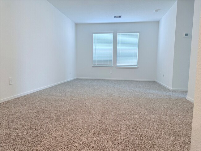 Building Photo - 23548 Skyward Ln