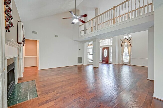 Building Photo - 1630 Berkoff Dr