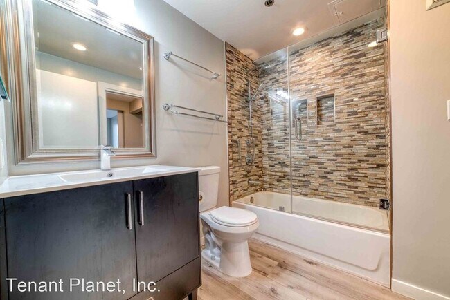 Building Photo - 411 Park Ave