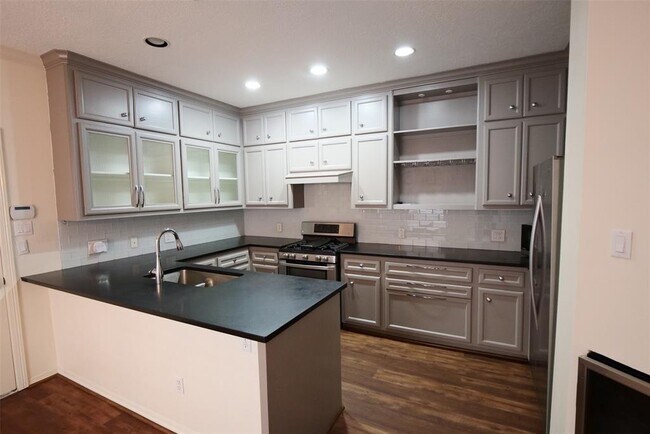 Building Photo - 4914 Maxie St