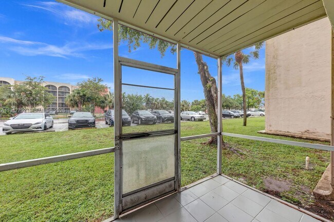 Building Photo - 2800 NW 56th Ave