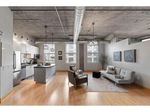 Building Photo - 918 N 3rd St