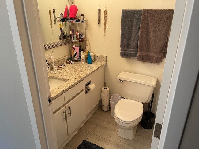 Building Photo - 440 N Wabash Ave