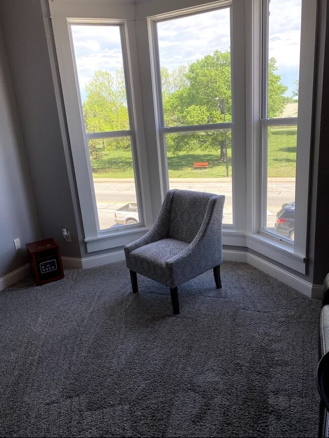 Building Photo - Experience the Lofts Collective