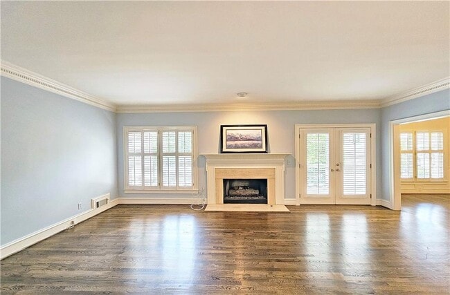 Building Photo - 5652 River Oaks Pl NW