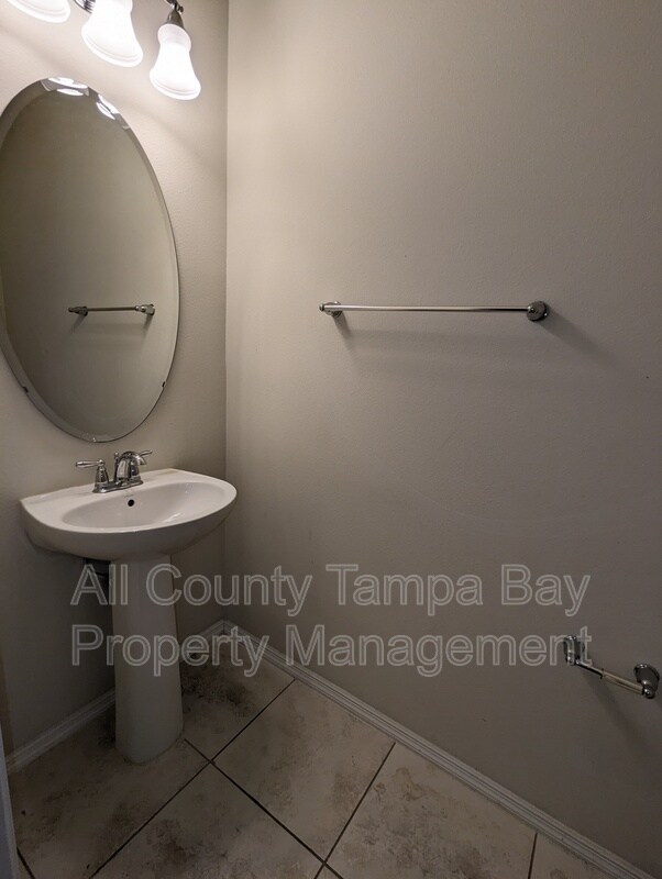 Building Photo - 4759 White Sanderling Ct