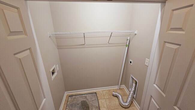 Building Photo - 2 BR 2.5 BA Carolina Forest