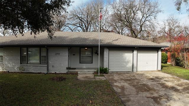 Building Photo - 2711 Santa Cruz Dr