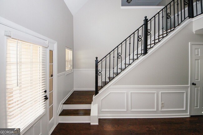 Building Photo - 7000 Lunar Blue Way