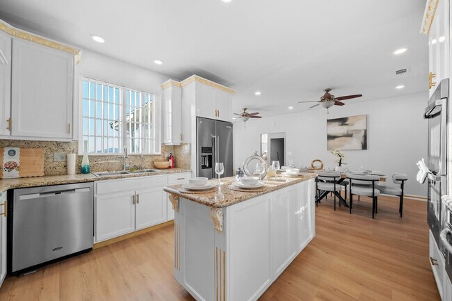 Building Photo - 1853 Penasco Rd