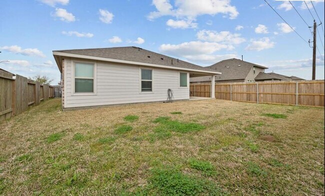 Building Photo - 689 Forest Bend Ln