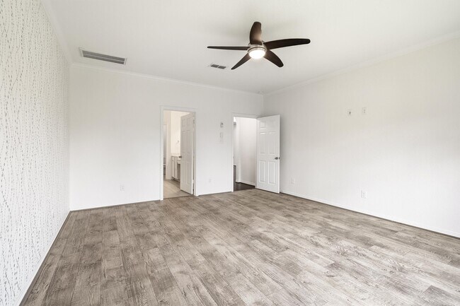 Building Photo - 28131 Scenic Shore Ln