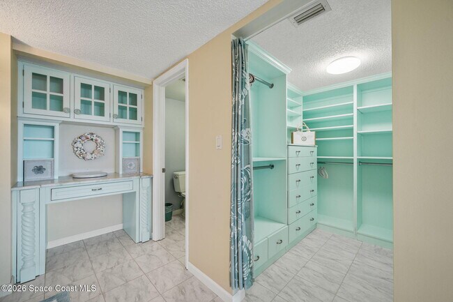 Building Photo - 2001 S Banana River Blvd