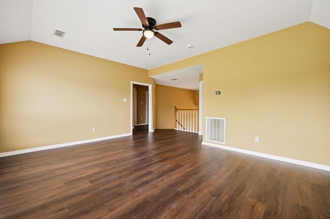 Building Photo - 8714 Malardcrest Dr