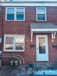 Building Photo - 636 Cora Pl