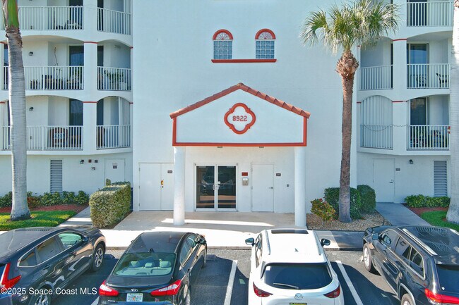 Building Photo - 8922 Laguna Ln
