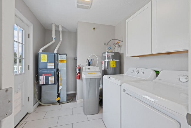 Building Photo - 4-Bed 2-Bath Hidden Gem on a Quiet Cul-de-Sac in Idaho Falls – Move-In Ready!