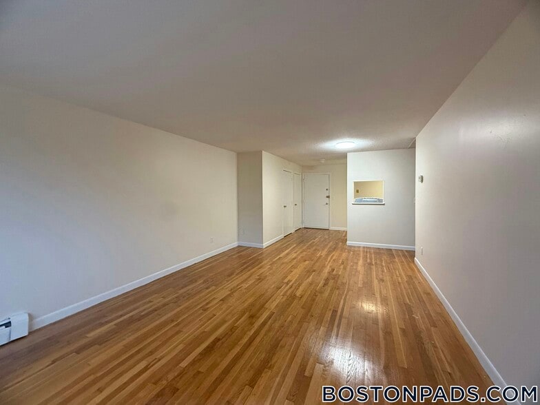 Building Photo - 66 Homer Ave